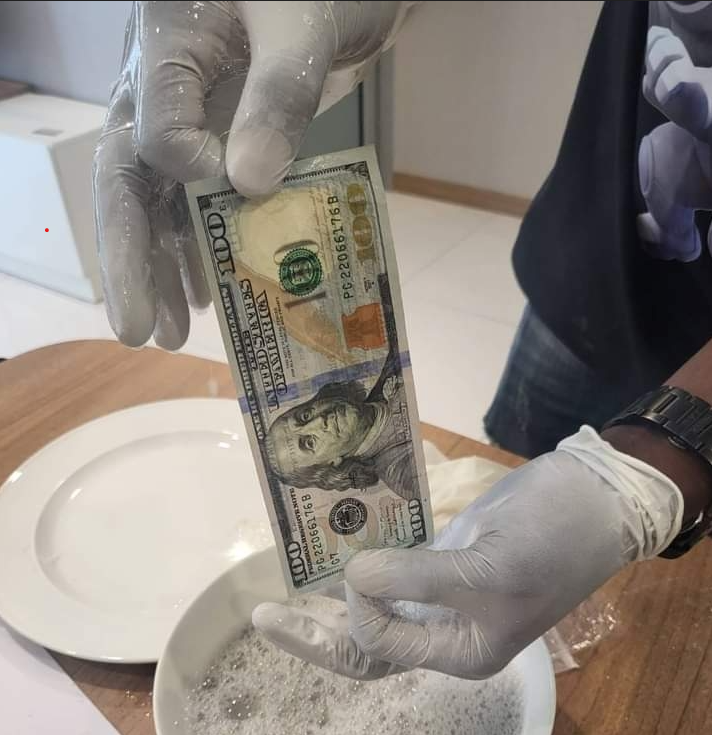 Après poudre activation